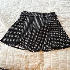 Beautiful Dona Jo Skort. NWOT 3xl